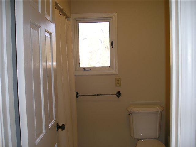 1630 Davis Creek Road Seneca, SC 29678 - Photo 12 of 25 Gallery Image 12