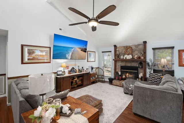 $359,900 | 133 Bridgecreek Drive, Goose Creek, SC 29445