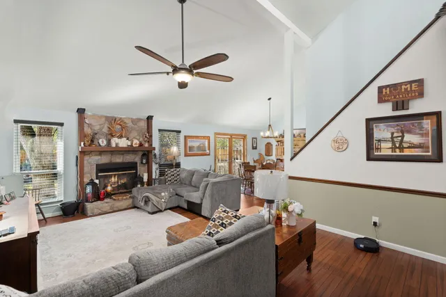 $359,900 | 133 Bridgecreek Drive, Goose Creek, SC 29445