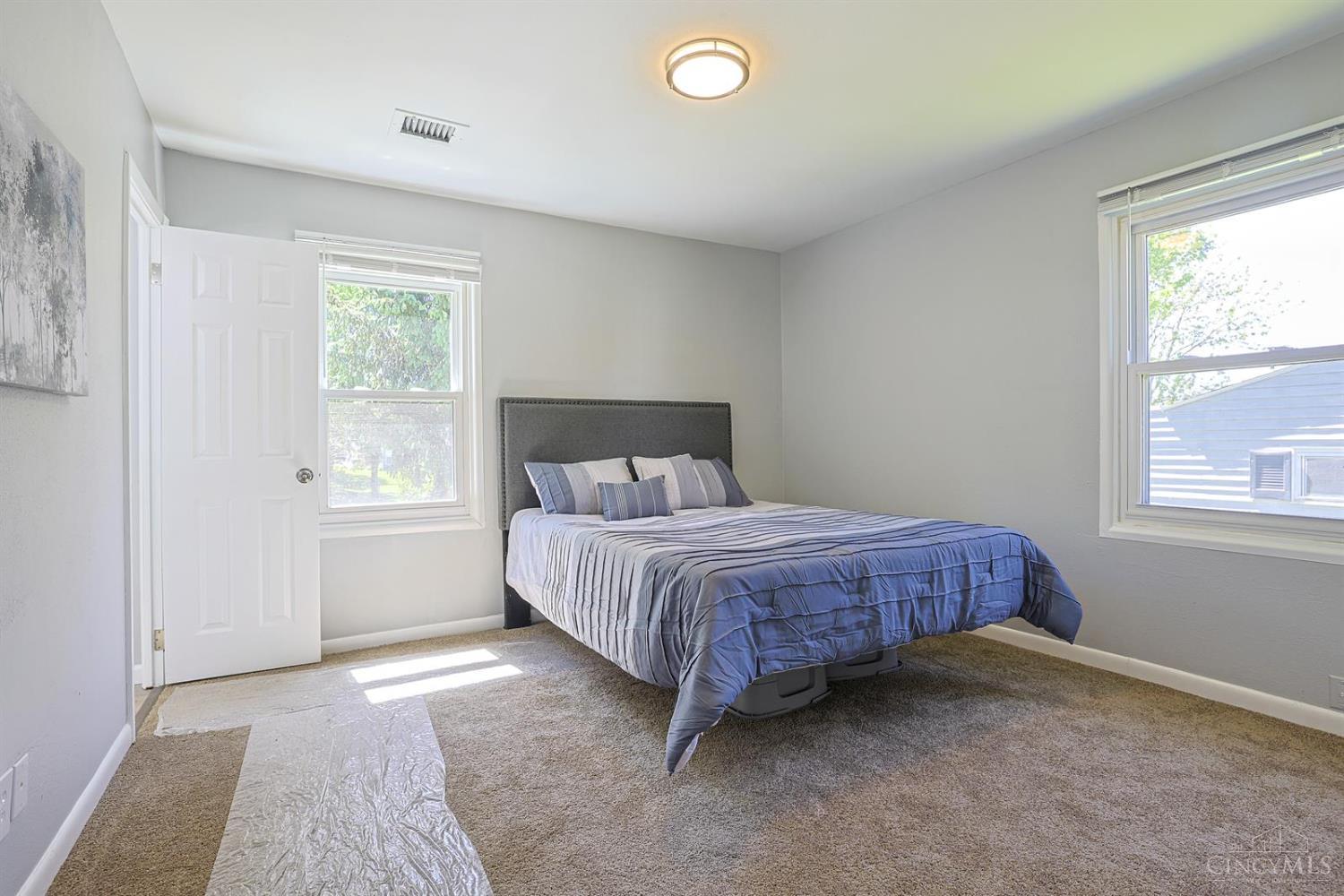2537 Mack Road Fairfield, OH 45014 - Photo 14 of 32