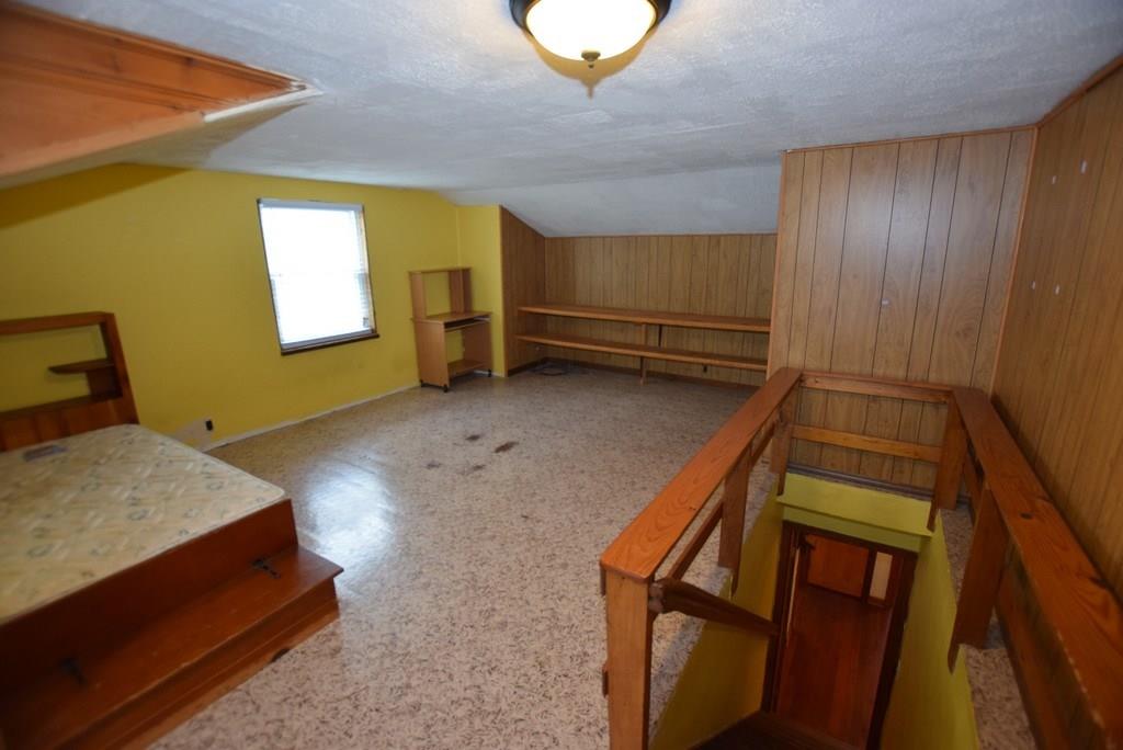 211 North Pendleton Avenue Pendleton, IN 46064 - Photo 18 of 27