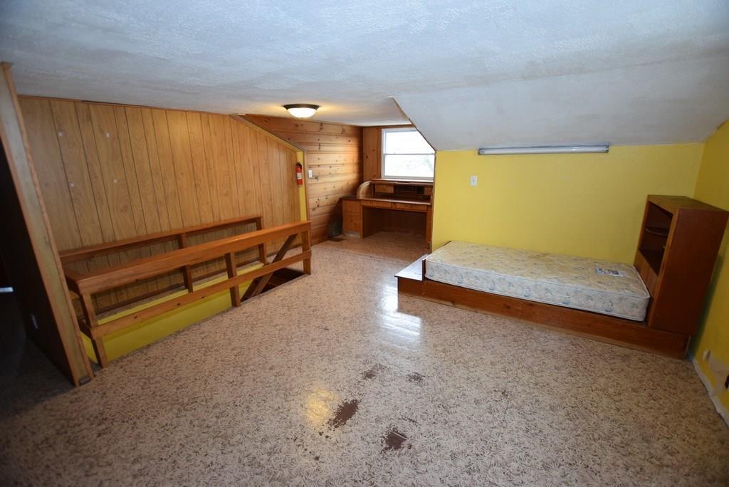 211 North Pendleton Avenue Pendleton, IN 46064 - Photo 19 of 27