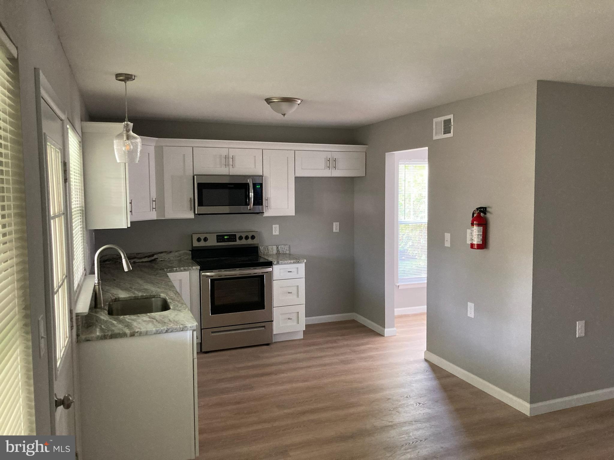 20 Dunstable Road Southampton, NJ 08088 - Photo 6 of 10