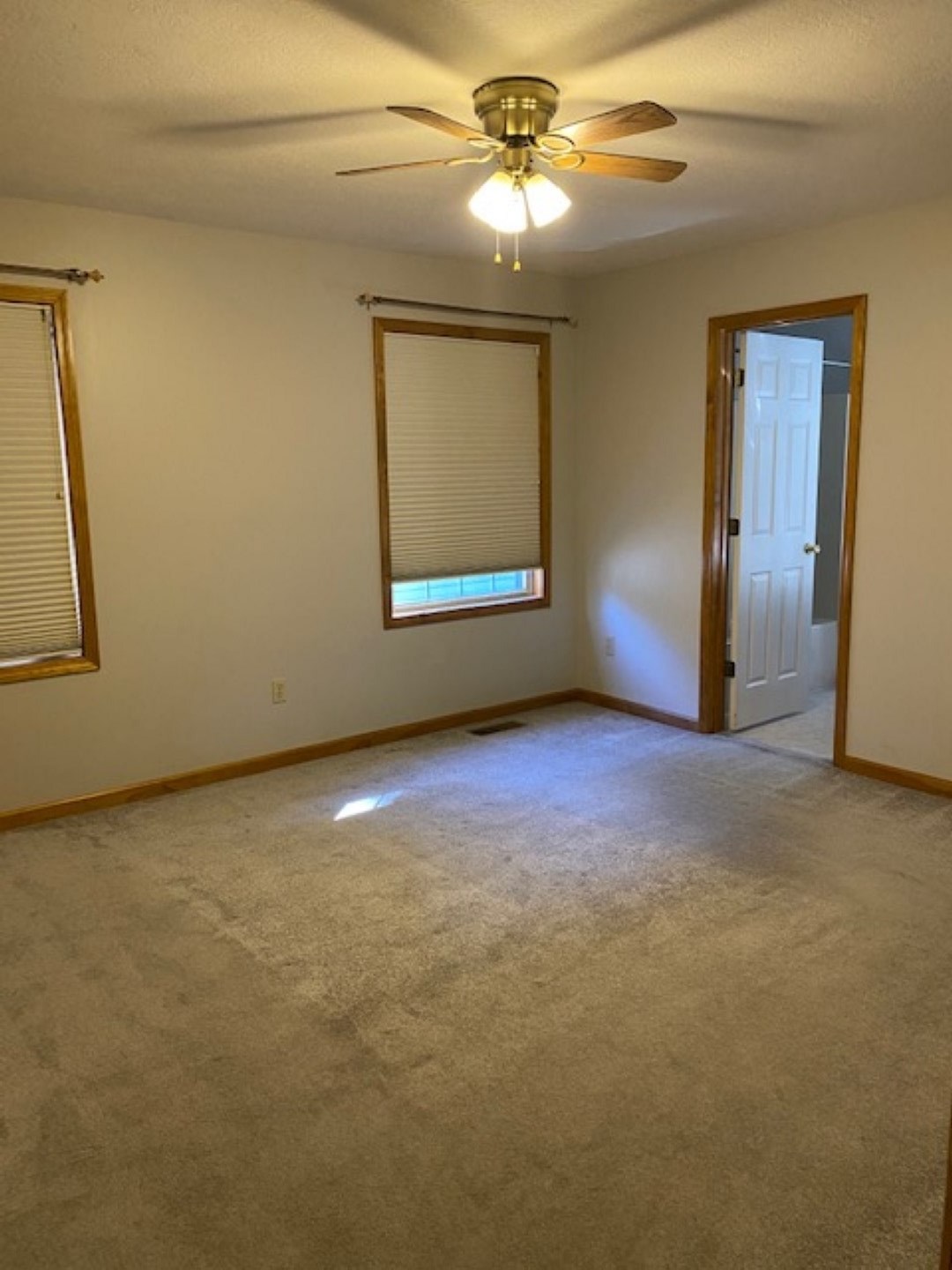 2712 South Danlyn Road Bloomington, IN 47403 - Photo 11 of 24 Gallery Image 11