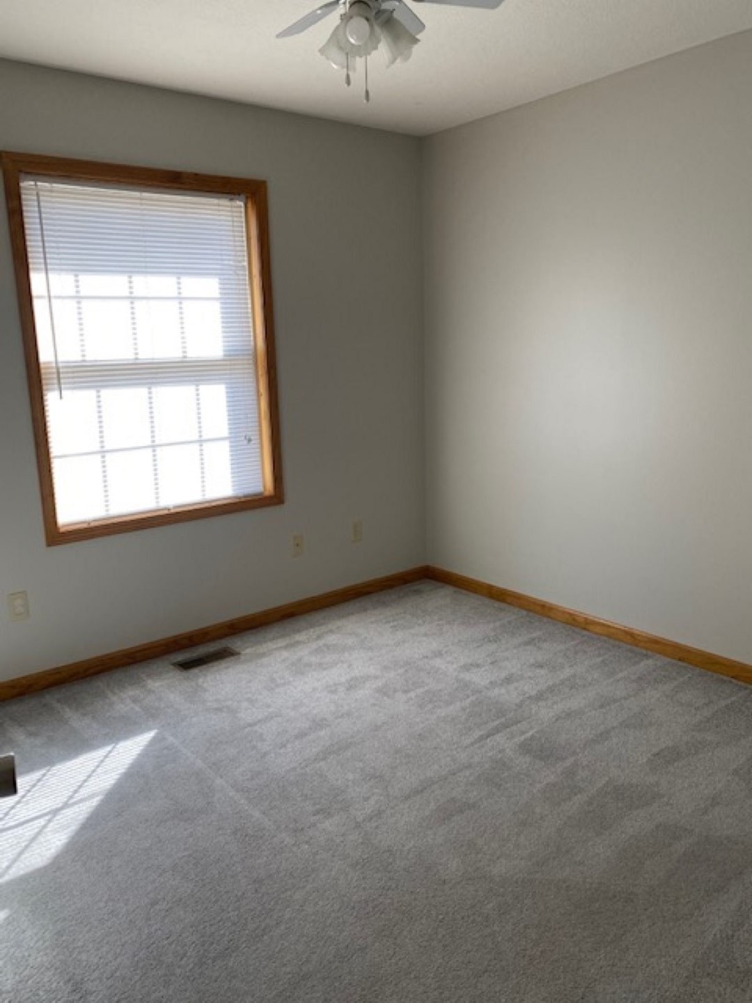 2712 South Danlyn Road Bloomington, IN 47403 - Photo 14 of 24 Gallery Image 14