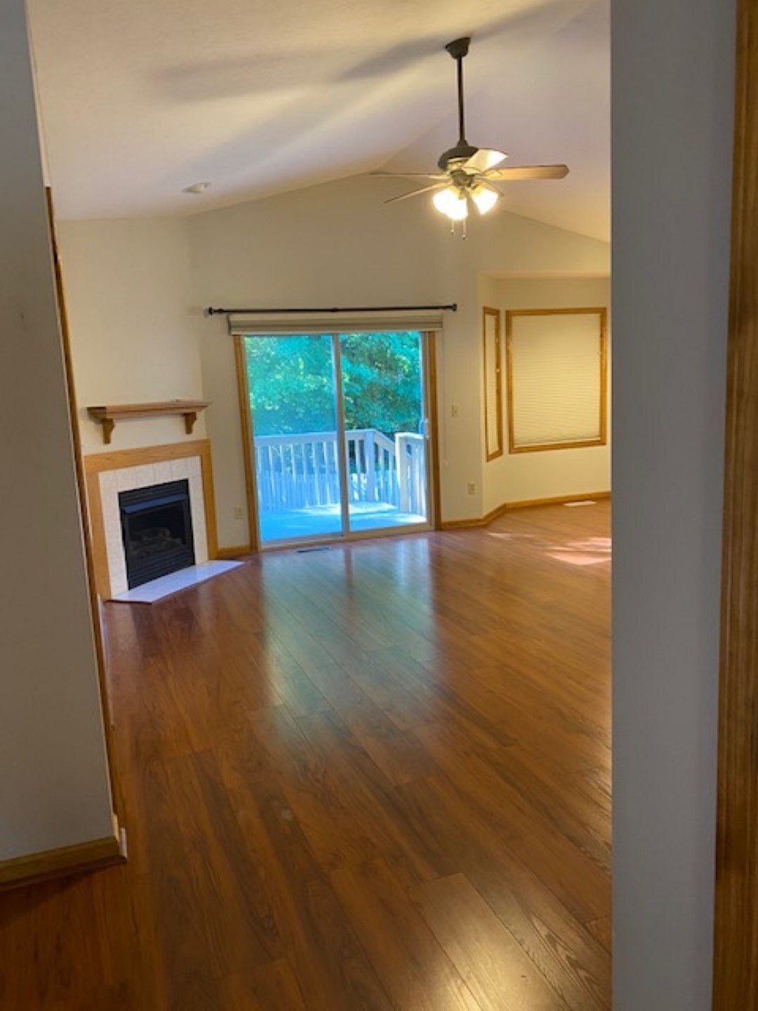2712 South Danlyn Road Bloomington, IN 47403 - Photo 4 of 24 Gallery Image 4