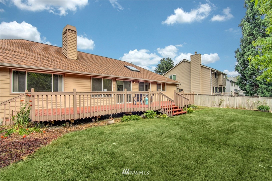 1602 Field Avenue Northeast Renton, WA 98059 - Photo 22 of 23