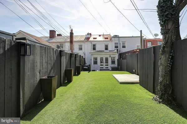 $999,000 | 708 I Street Southeast, Washington, DC 20003