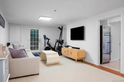 $3,195,000 | 1 Elm Avenue, Larchmont, NY 10538