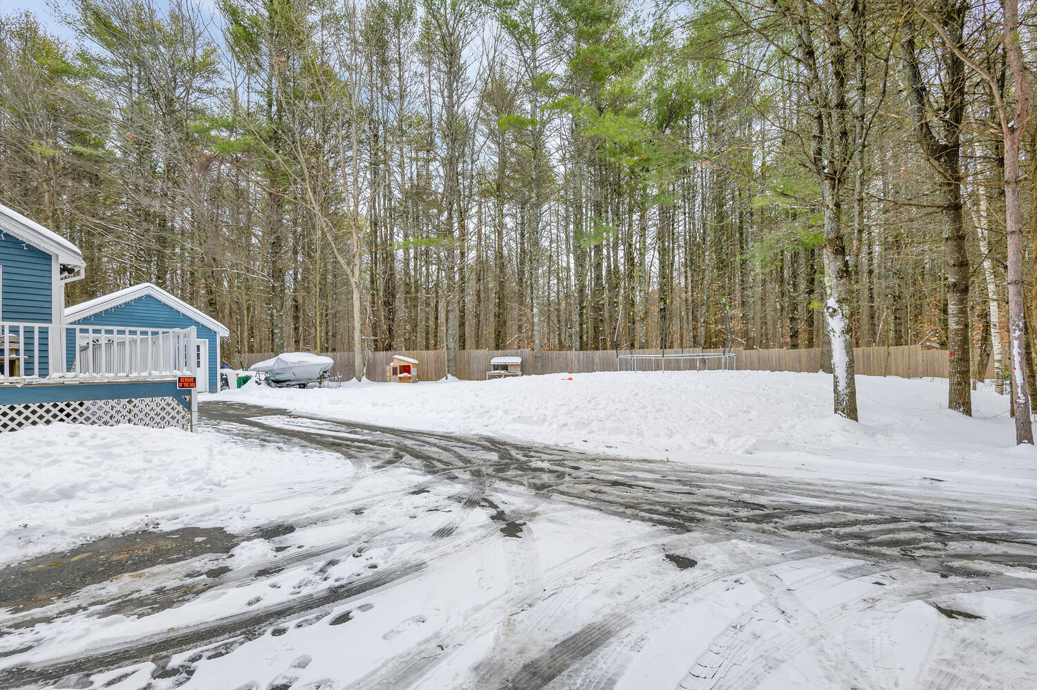 578 Powhatan Road Otisfield, ME 04270 - Photo 37 of 37 578 Powhatan Rd Otisfield ME-large-031-0