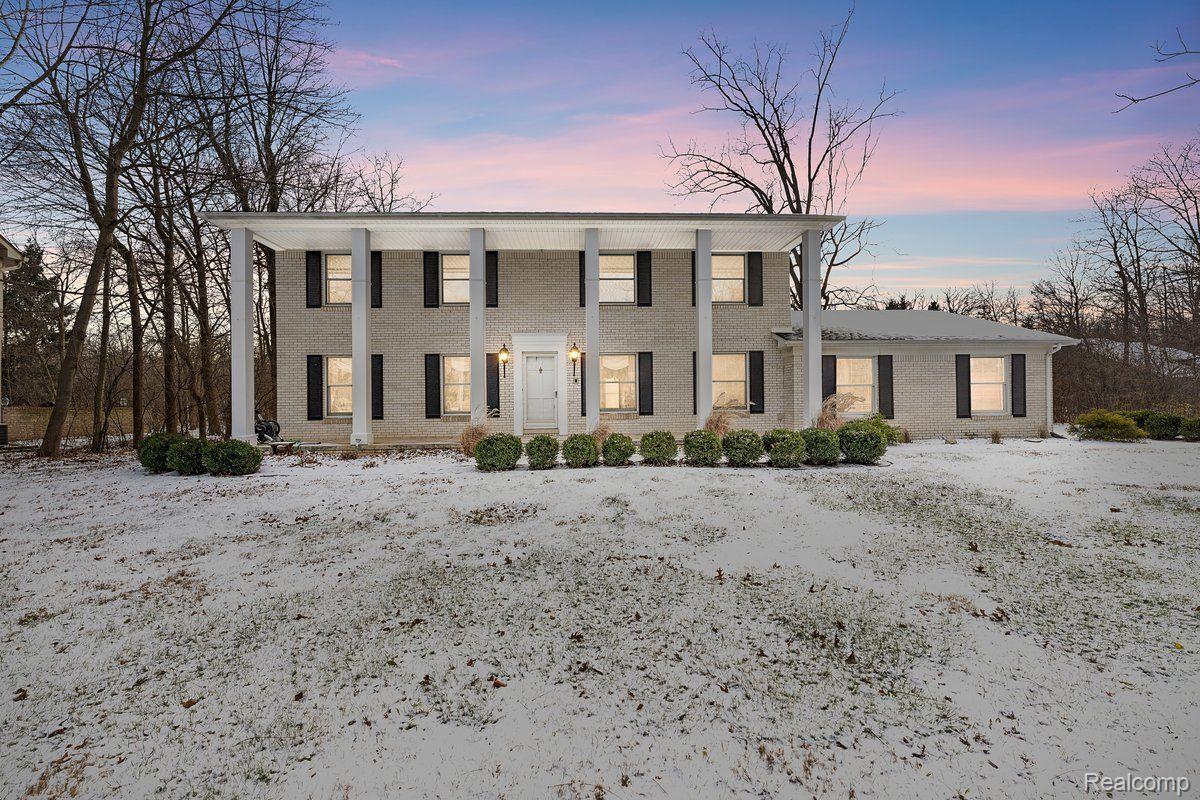 8601 Bridge Road Grosse Ile, MI 48138 - Photo 1 of 62 Gallery Image 1