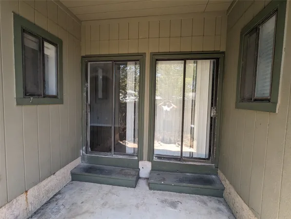 $1,695 | 601 Nelray Boulevard, Unit 3, Austin, TX 78751