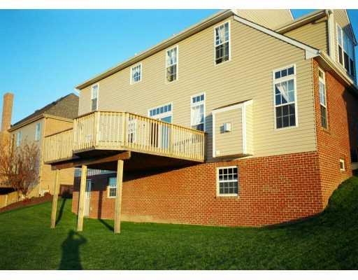 406 Meadow View Drive McKees Rocks, PA 15136 - Photo 2 of 8 Patio/Deck.