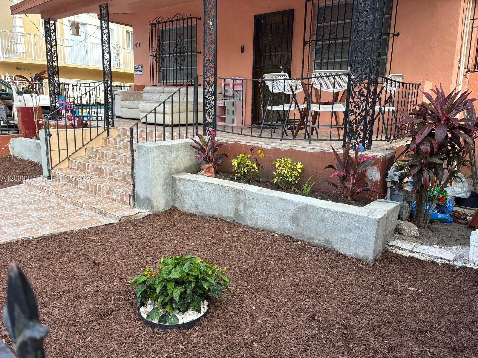 934 Southwest 3rd Street Miami, FL 33130 - Photo 3 of 17