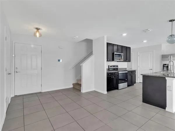 $2,300 | 602 Olive Conch Street, Ruskin, FL 33570