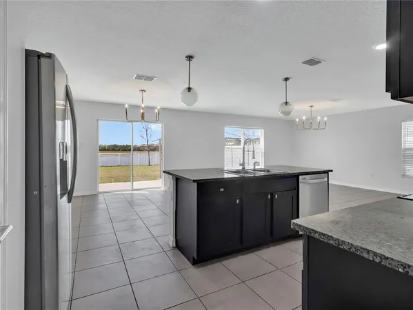 $2,300 | 602 Olive Conch Street, Ruskin, FL 33570