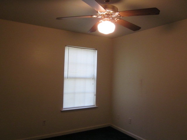 1350 A Ocala Road Tallahassee, FL 32304 - Photo 6 of 15 Gallery Image 6