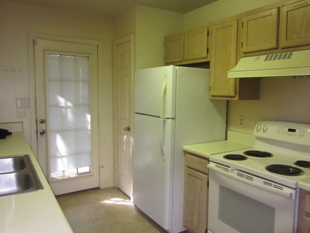 1350 A Ocala Road Tallahassee, FL 32304 - Photo 7 of 15 Gallery Image 7
