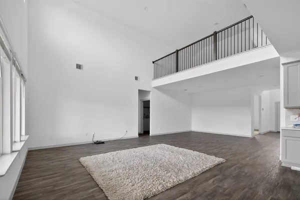 a view of walk in closet