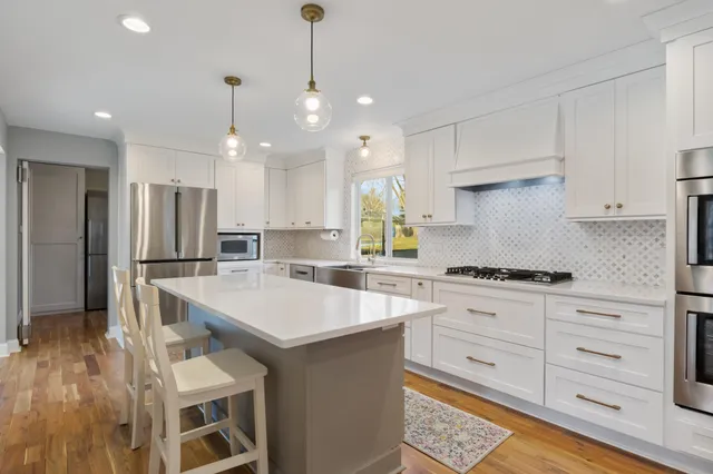 $560,000 | 9609 Vincent Avenue South, Bloomington, MN 55431