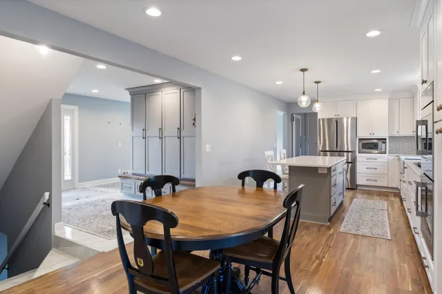 $560,000 | 9609 Vincent Avenue South, Bloomington, MN 55431