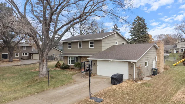 $560,000 | 9609 Vincent Avenue South, Bloomington, MN 55431