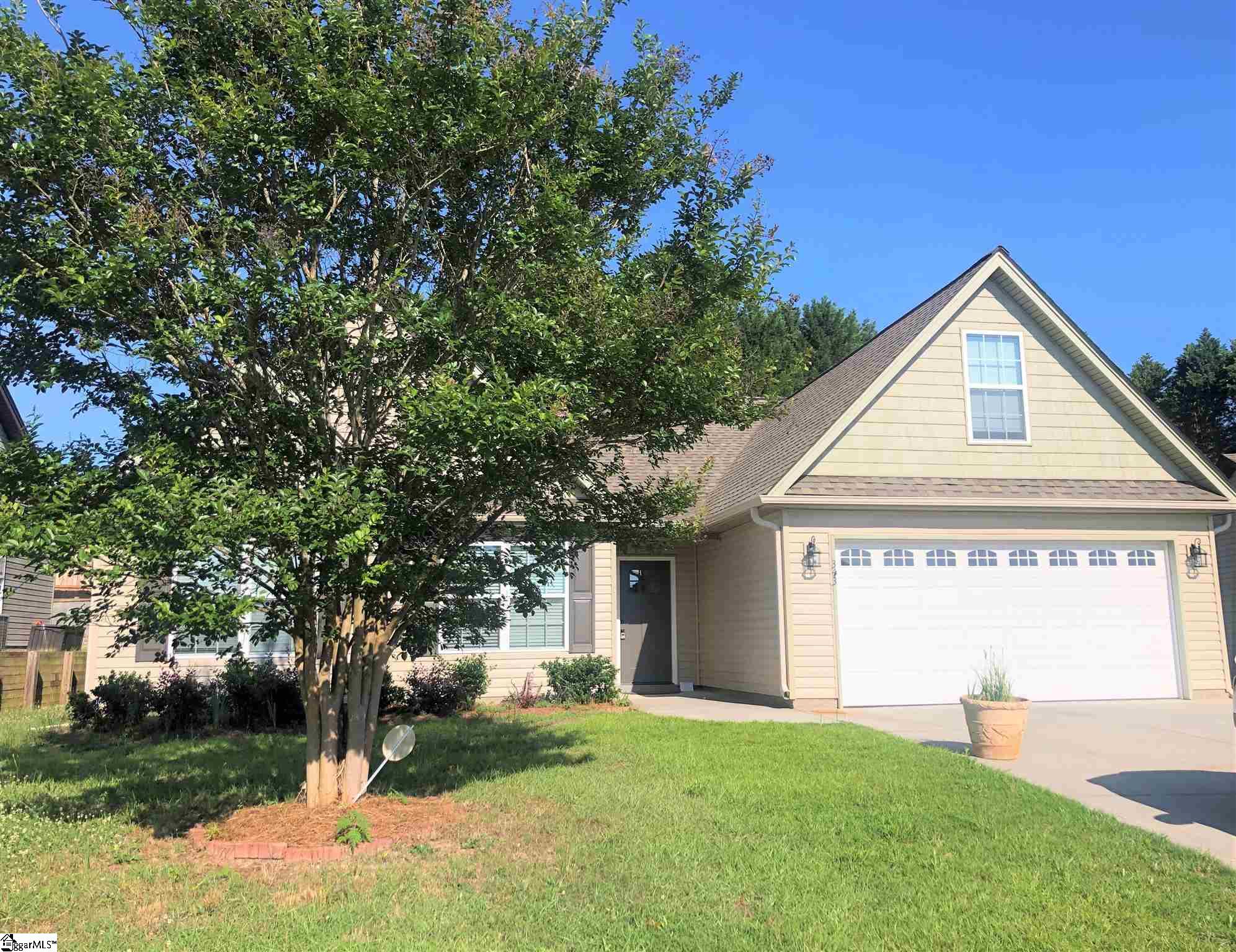 343 Kelly Farm Road Moore, SC 29369 - Photo 1 of 25
