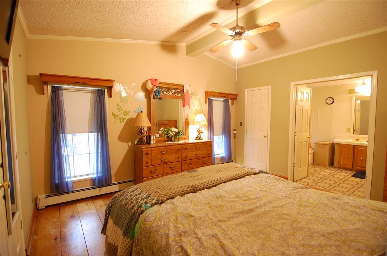 289 Schoodac Road Warner, NH 03278 - Photo 20 of 32