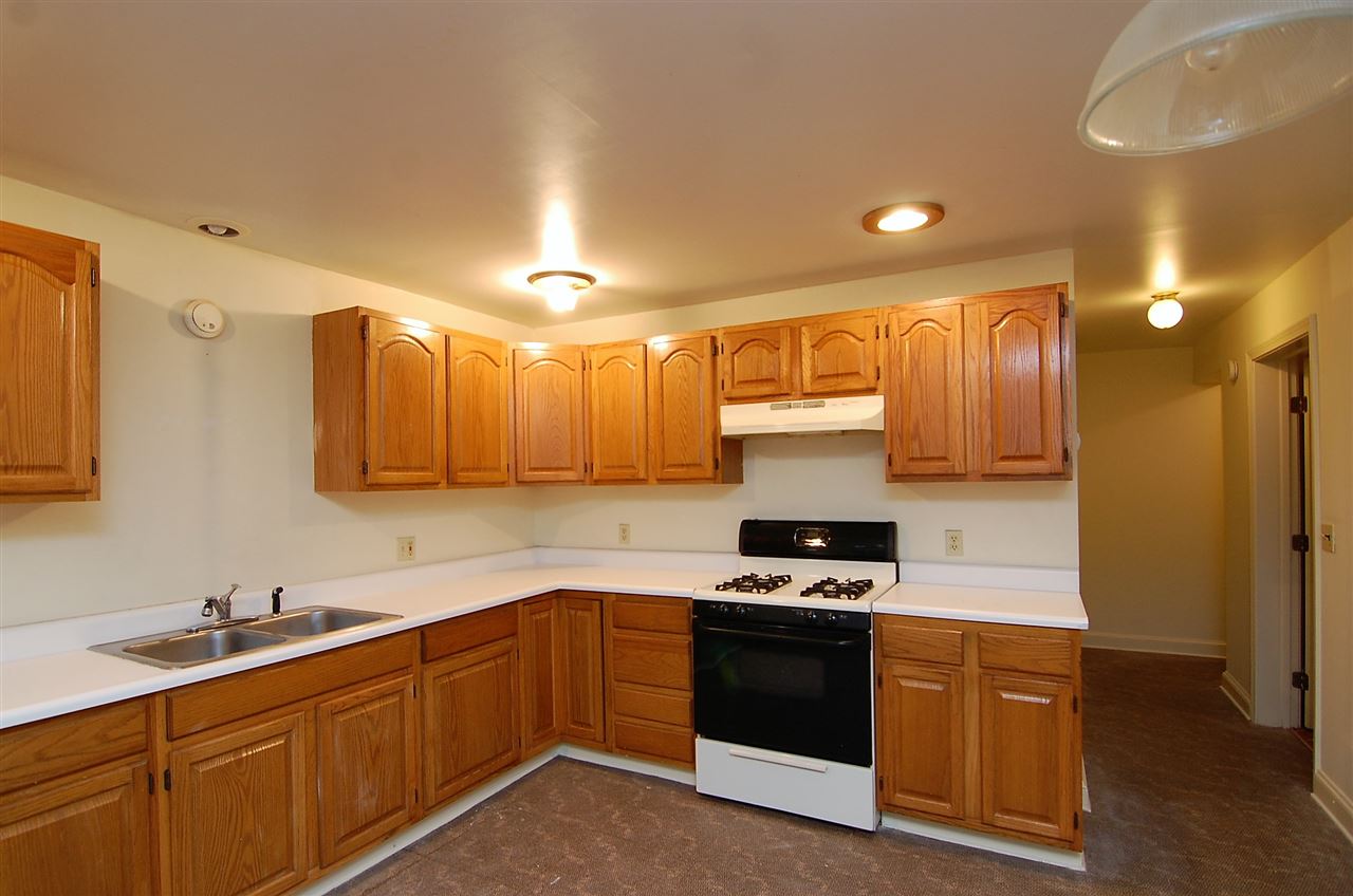 289 Schoodac Road Warner, NH 03278 - Photo 21 of 32