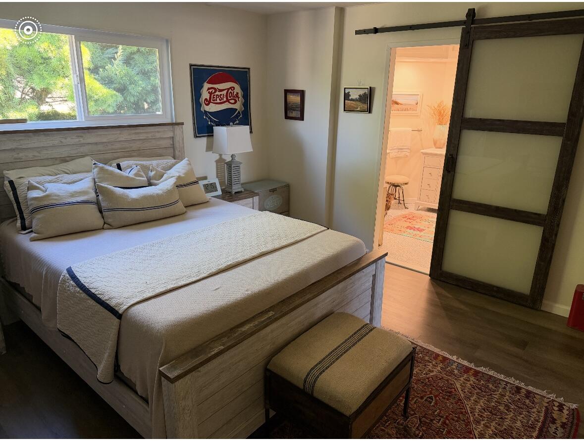 6180 Via Real, Unit 29 Carpinteria, CA 93013 - Photo 4 of 24 a living room with furniture and a window