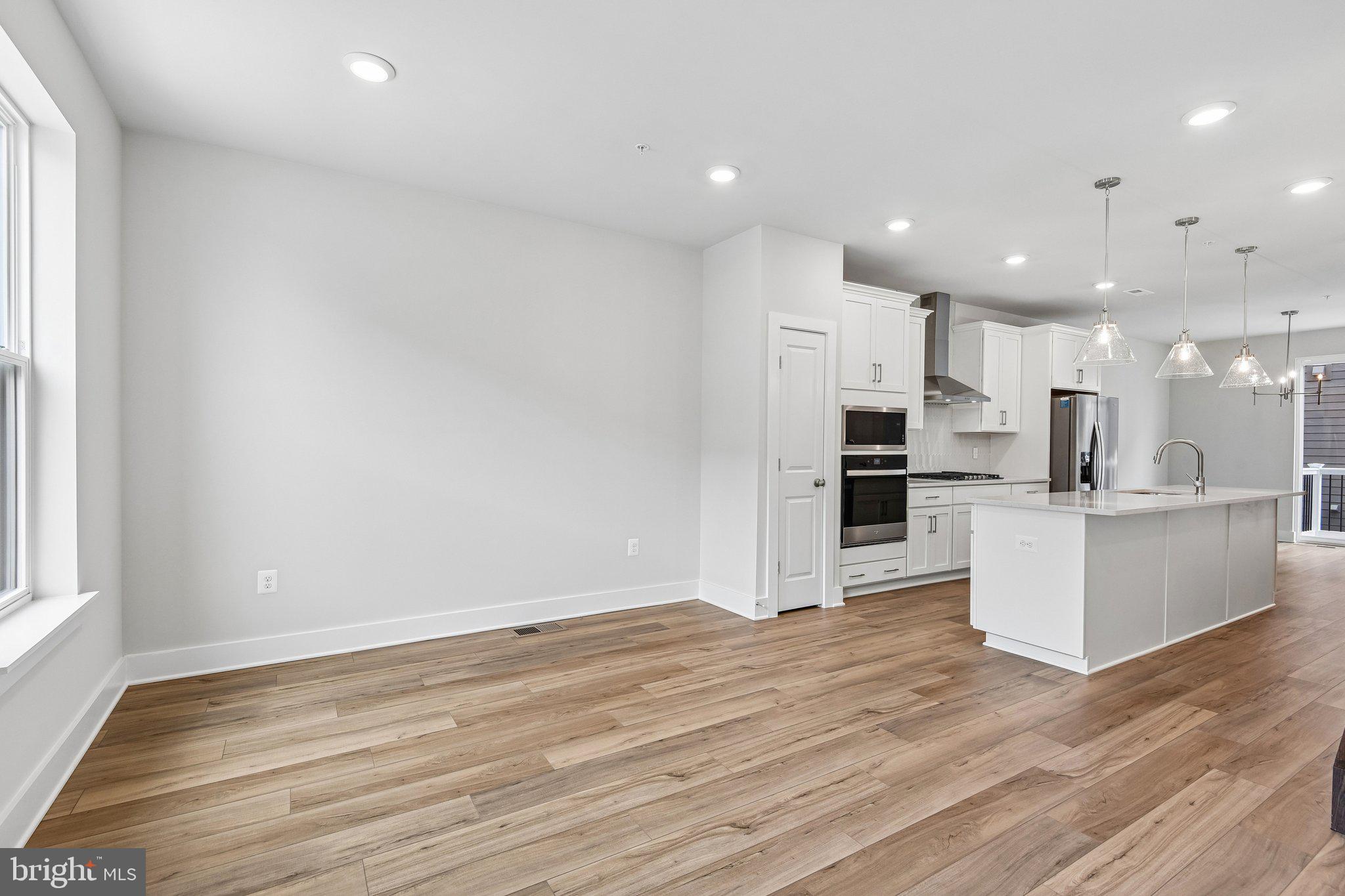 2729 Light Street Baltimore, MD 21230 - Photo 3 of 37