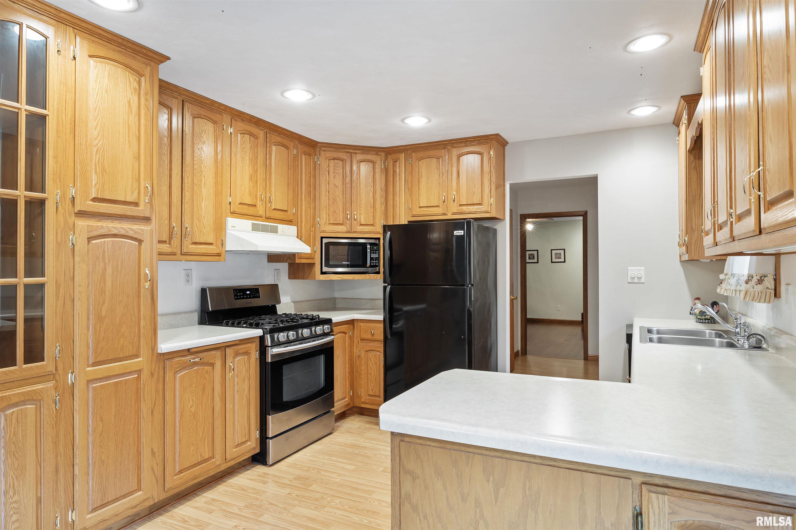 29780 Northrup Road Trivoli, IL 61569 - Photo 8 of 38