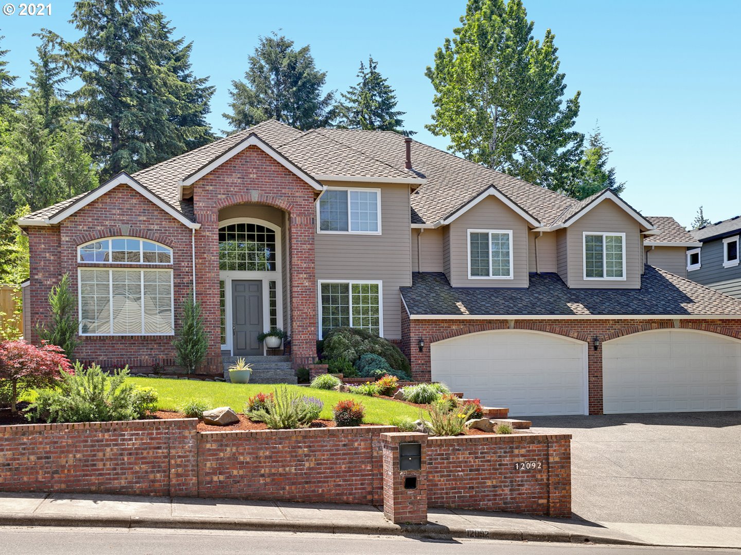 12092 Northwest Blackhawk Drive Portland, OR 97229 - Photo 1 of 31