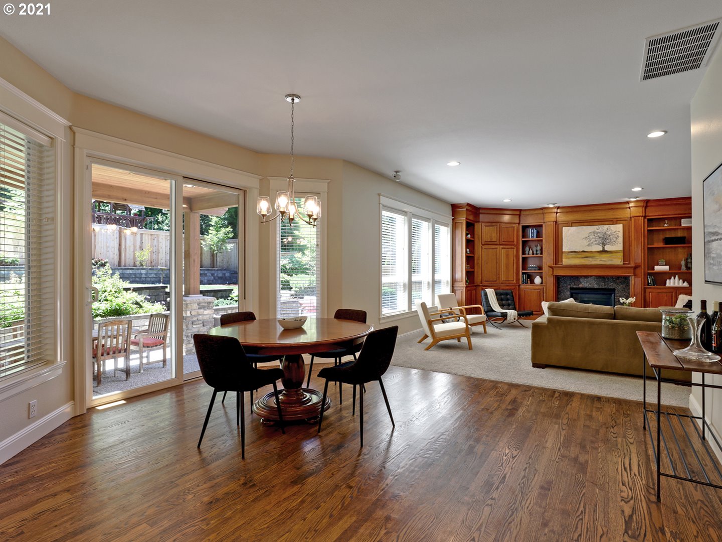 12092 Northwest Blackhawk Drive Portland, OR 97229 - Photo 11 of 31
