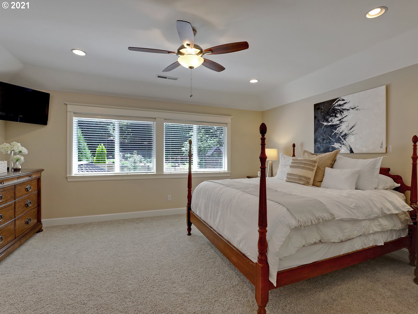 12092 Northwest Blackhawk Drive Portland, OR 97229 - Photo 16 of 31
