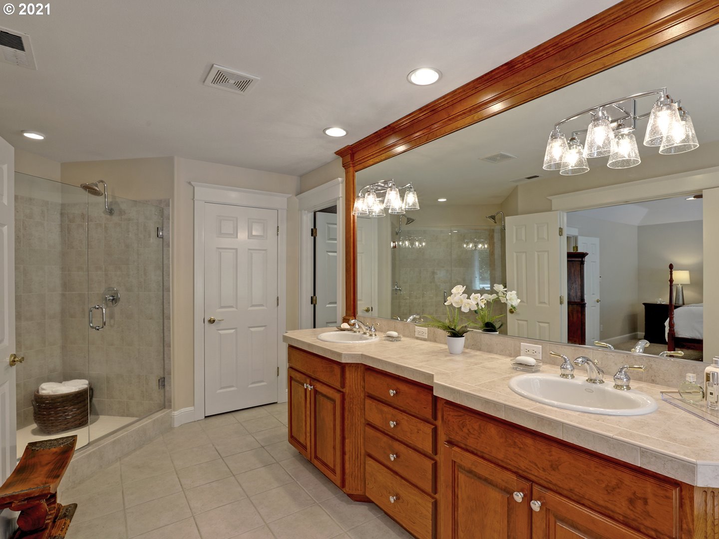 12092 Northwest Blackhawk Drive Portland, OR 97229 - Photo 18 of 31