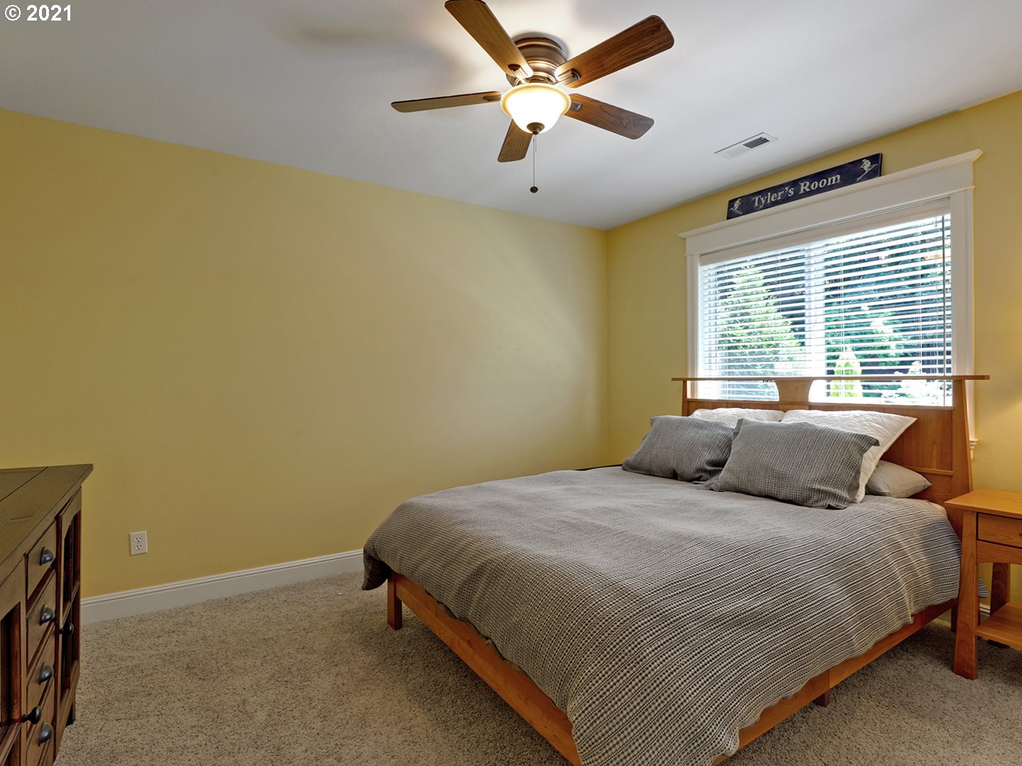 12092 Northwest Blackhawk Drive Portland, OR 97229 - Photo 19 of 31