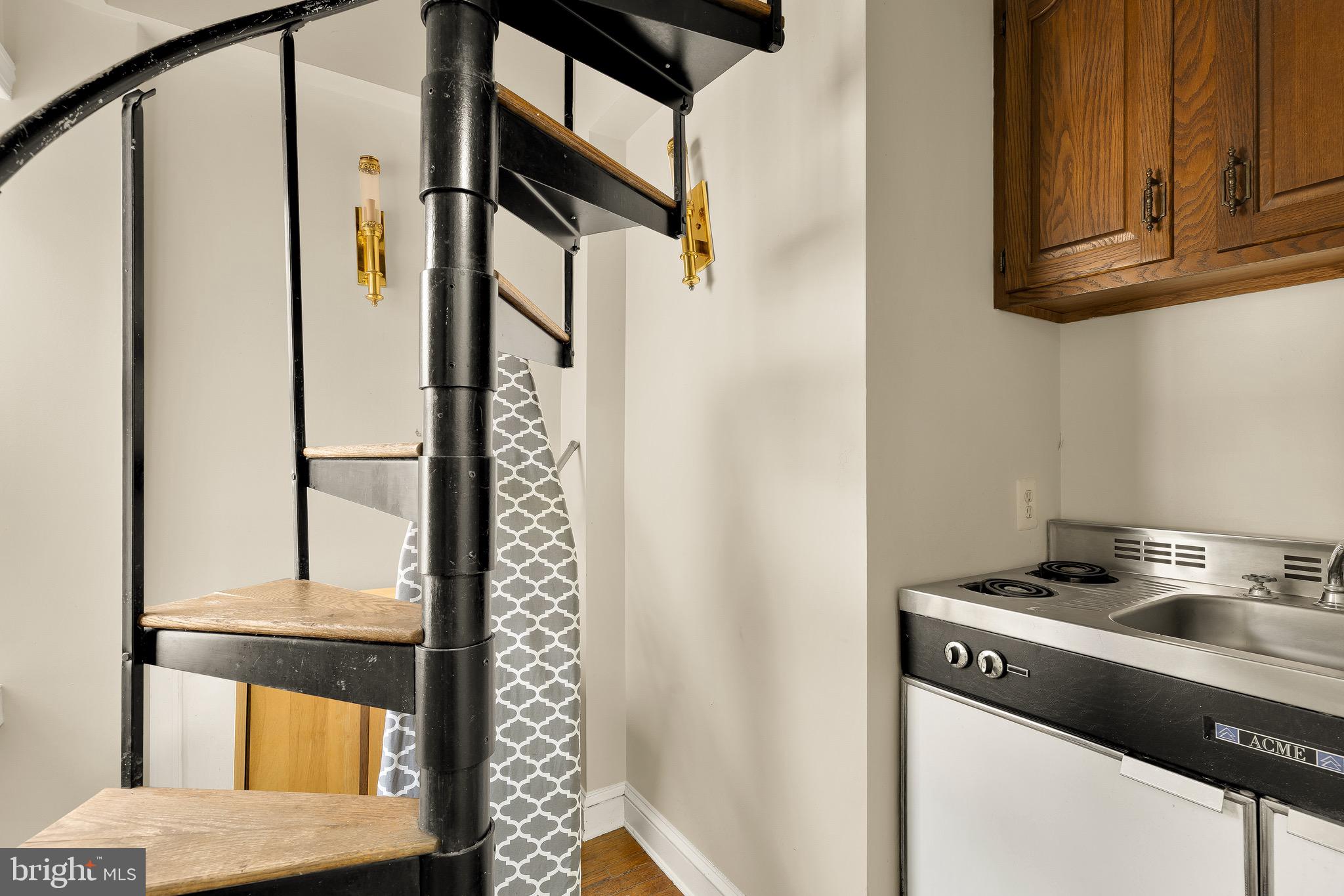 228 East Capitol Street Northeast Washington, DC 20003 - Photo 25 of 27 a utility room with dryer and washer