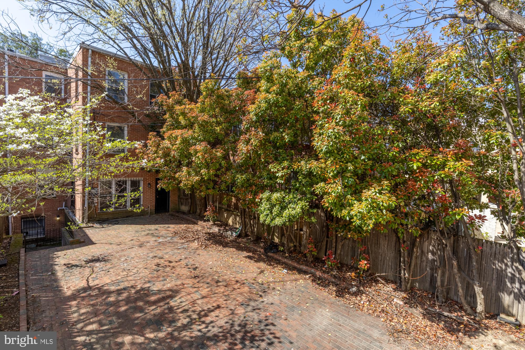 228 East Capitol Street Northeast Washington, DC 20003 - Photo 27 of 27 a view of a house with a snow