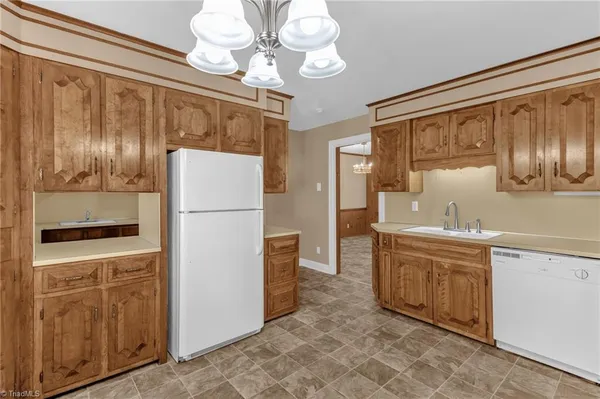 $375,000 | 875 Bonanza Drive, Salisbury, NC 28144