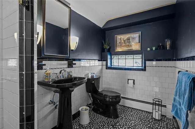 $769,000 | 210 Summit Drive, Cranston, RI 02920