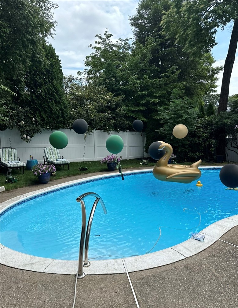 210 Summit Drive Cranston, RI 02920 - Photo 26 of 26