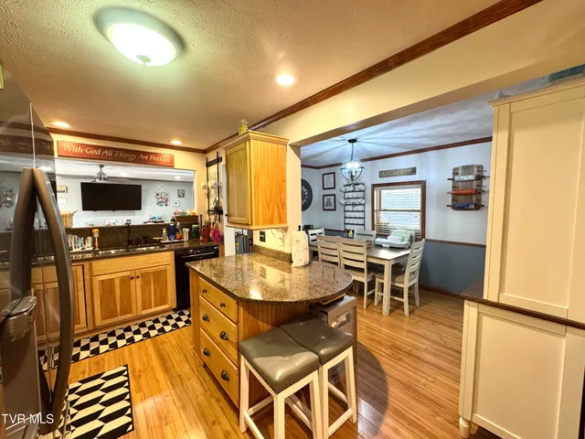 $216,500 | 226 7th Street Northeast, Norton, VA 24273