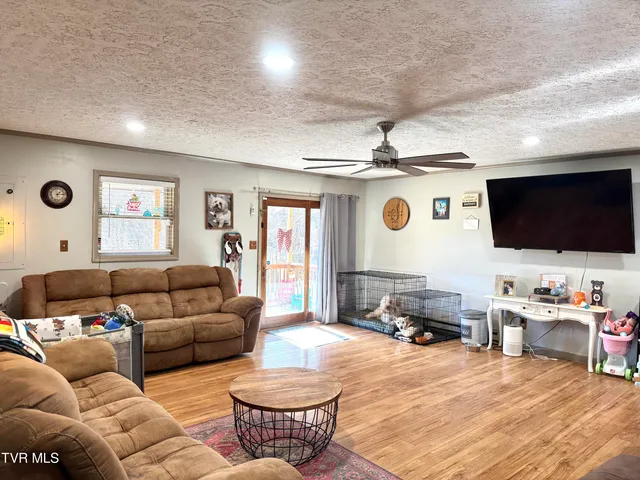 $216,500 | 226 7th Street Northeast, Norton, VA 24273