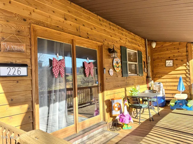 $216,500 | 226 7th Street Northeast, Norton, VA 24273