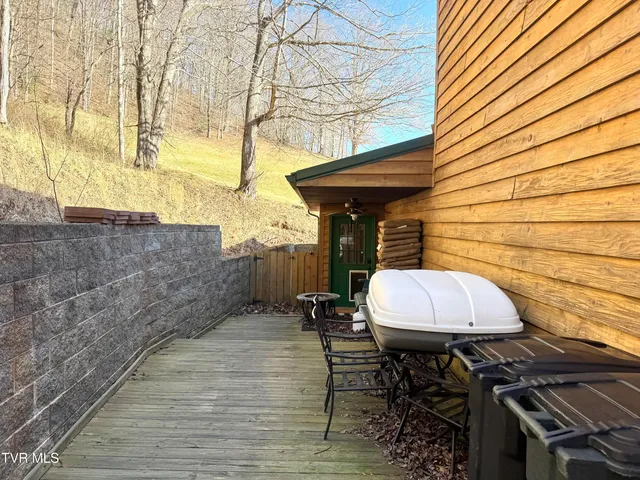 $216,500 | 226 7th Street Northeast, Norton, VA 24273