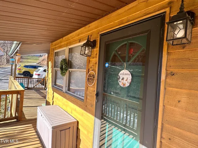 $216,500 | 226 7th Street Northeast, Norton, VA 24273