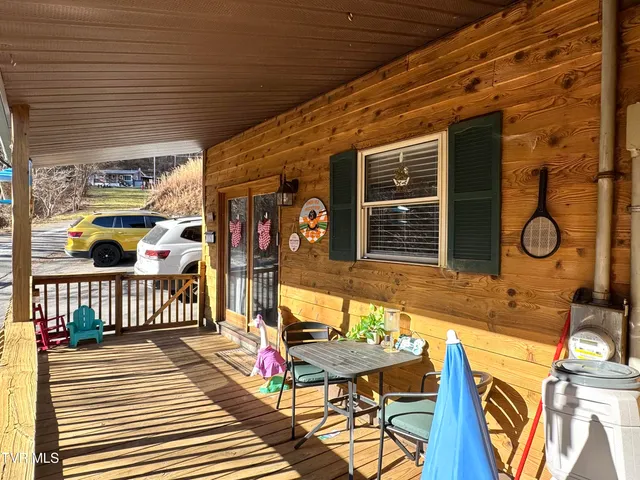 $216,500 | 226 7th Street Northeast, Norton, VA 24273