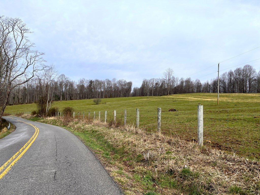 Tbd Tbd Dugpsur Road Dugspur, VA 24325 - Photo 26 of 27 Gallery Image 26