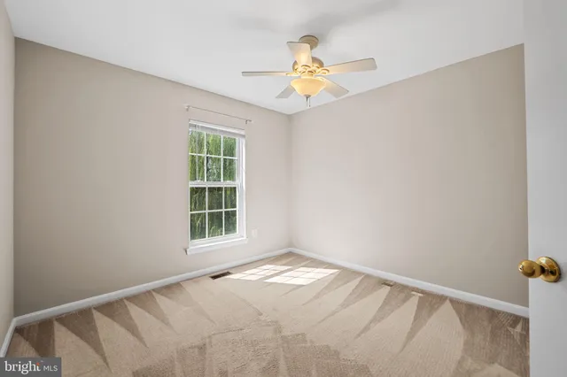 $2,500 | 23404 Rainbow Arch Drive, Unit 115, Clarksburg, MD 20871